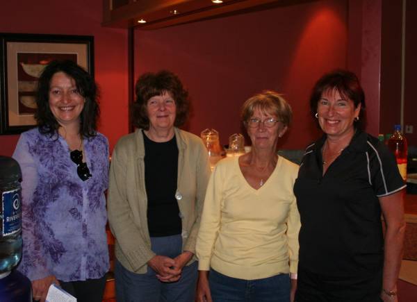 Winners of Ladies Teams Antoinette McGee (Drogheda), Celia Comrie, Mamie McCormac (Dublin) Rhona Goldenfield